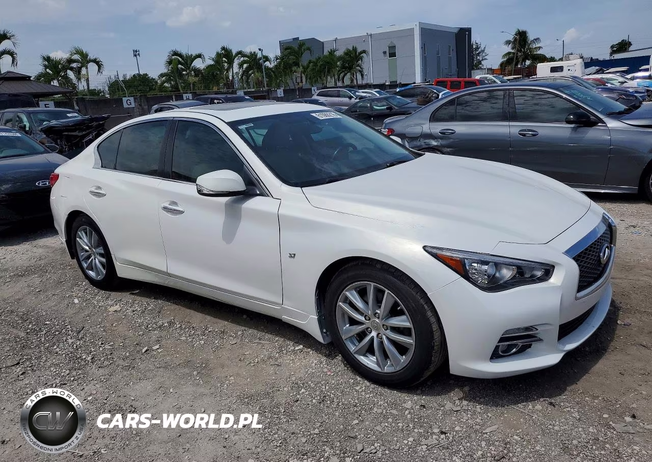 2015 Infiniti Q50 Premium VIN:JN1BV7AP8FM330553 - 4