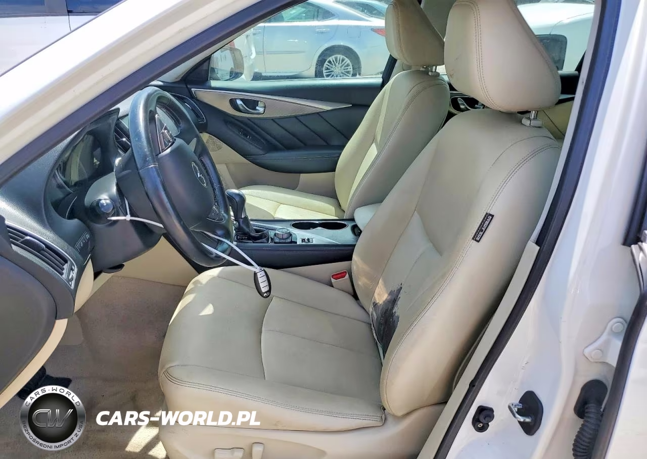 2015 Infiniti Q50 Premium VIN:JN1BV7AP8FM330553 - 7