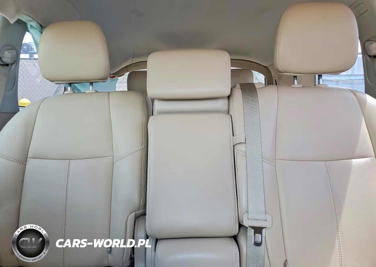 2019 Nissan Pathfinder Sl VIN:5N1DR2MN2KC610620 - 10