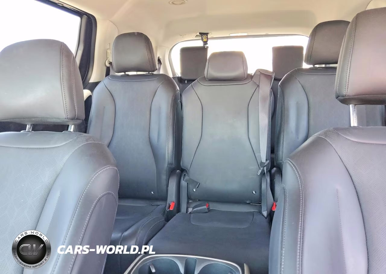 2026 Kia Carnival Lxs VIN:KNDNB5K31T6584818 - 10