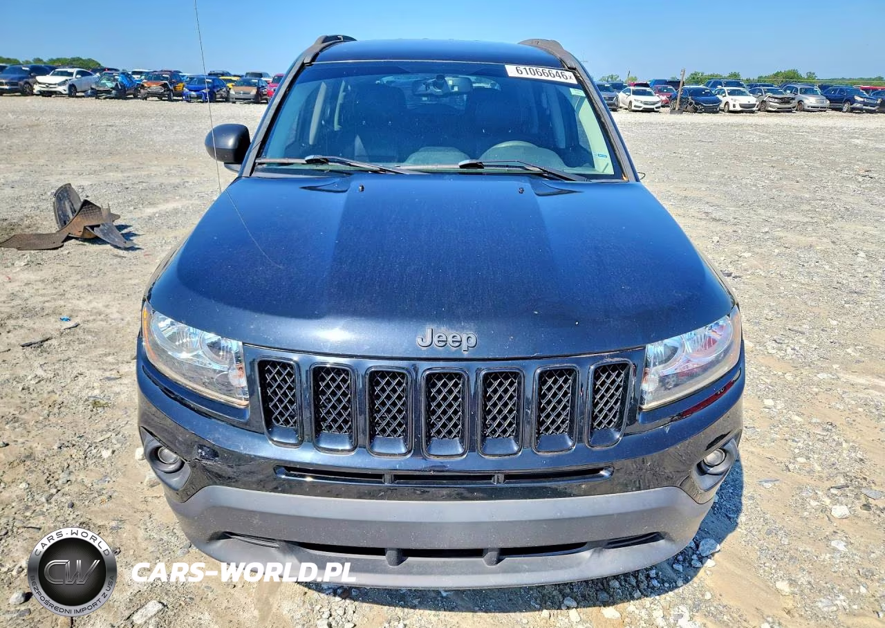 2014 Jeep Compass Sport VIN:1C4NJCBA2ED769660 - 5