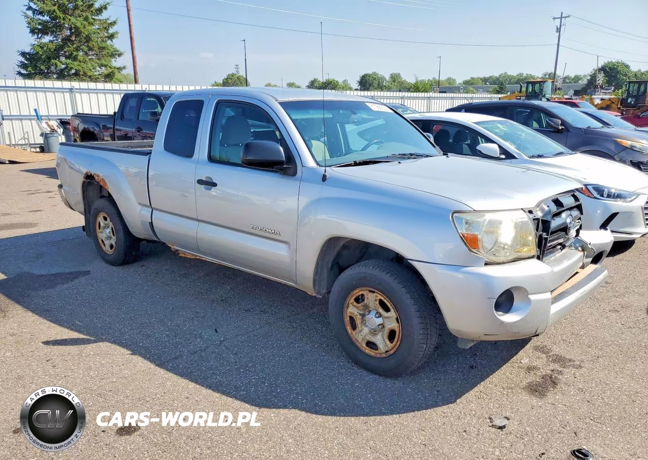 2010 Toyota Tacoma Access Cab VIN:5TETX4CNXAZ688517 - 4