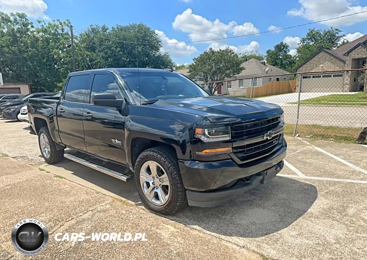 2018 Chevrolet Silverado C1500 Custom – zdjęcie 1 z 10