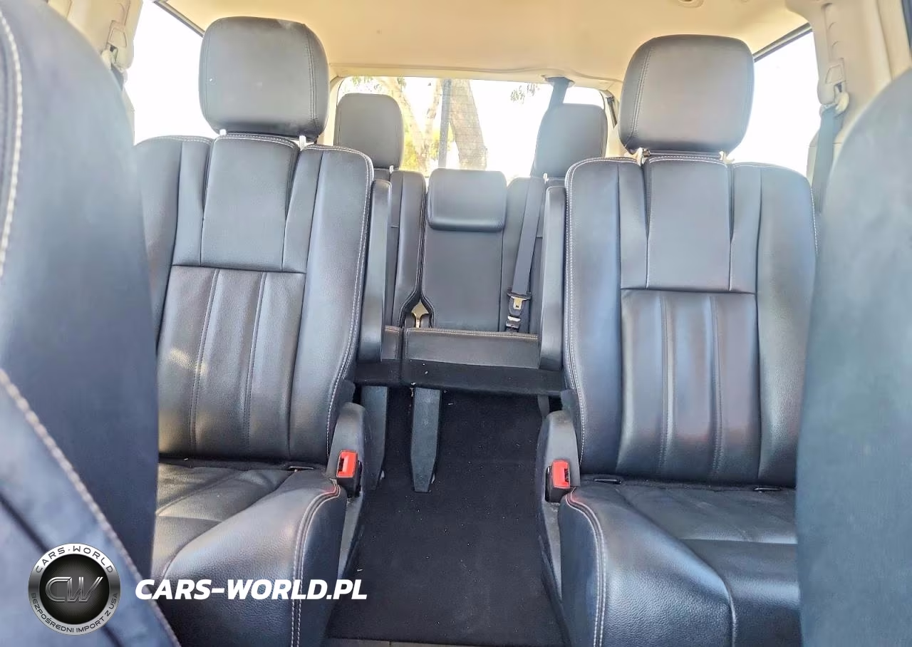 2016 Chrysler Town & Country Touring VIN:2C4RC1BG4GR173485 - 10