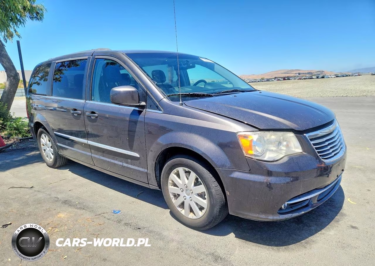 2016 Chrysler Town & Country Touring VIN:2C4RC1BG4GR173485 - 4