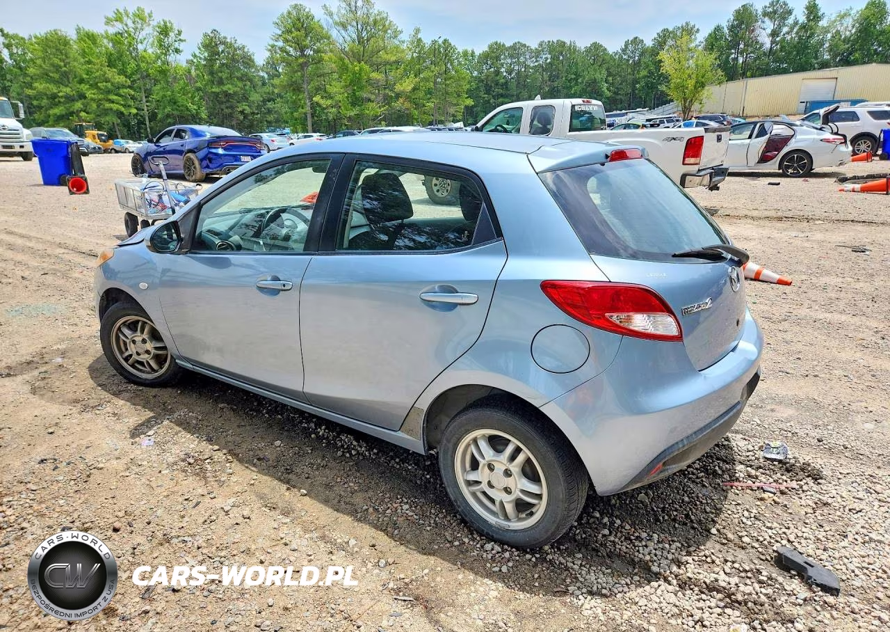 2013 Mazda Mazda2 VIN:JM1DE1KY3D0170581 - 2