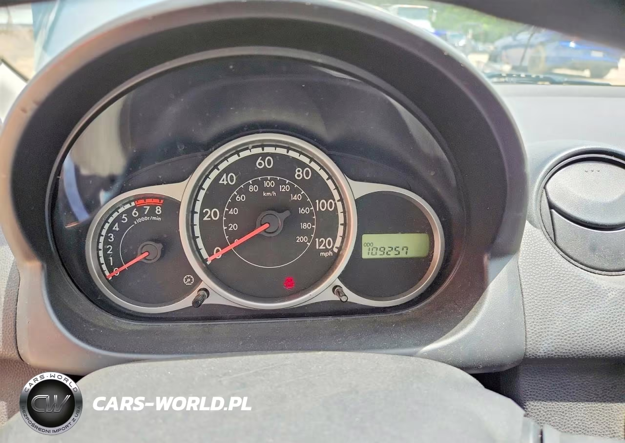 2013 Mazda Mazda2 VIN:JM1DE1KY3D0170581 - 9