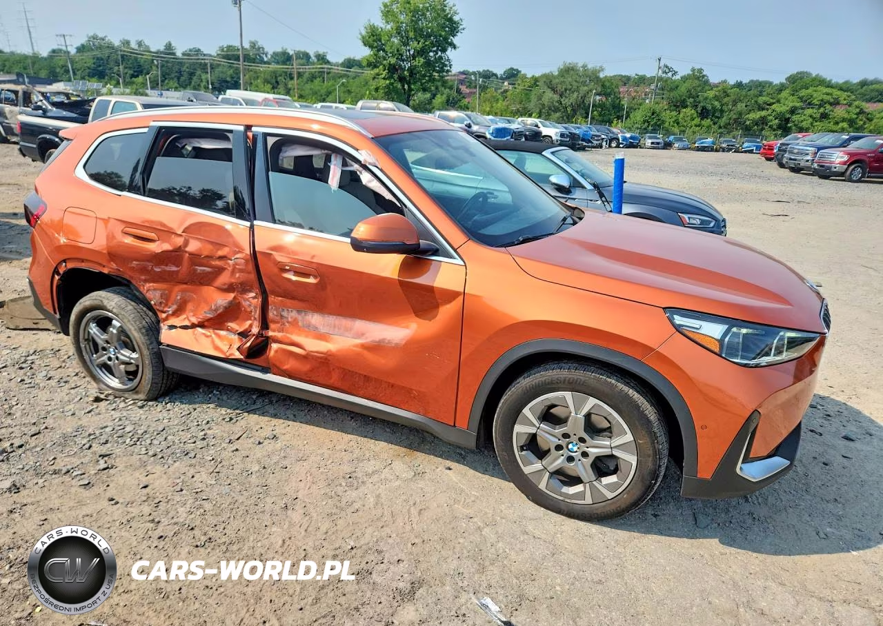 2023 BMW X1 xDrive28I VIN:WBX73EF03P5X17664 - 4