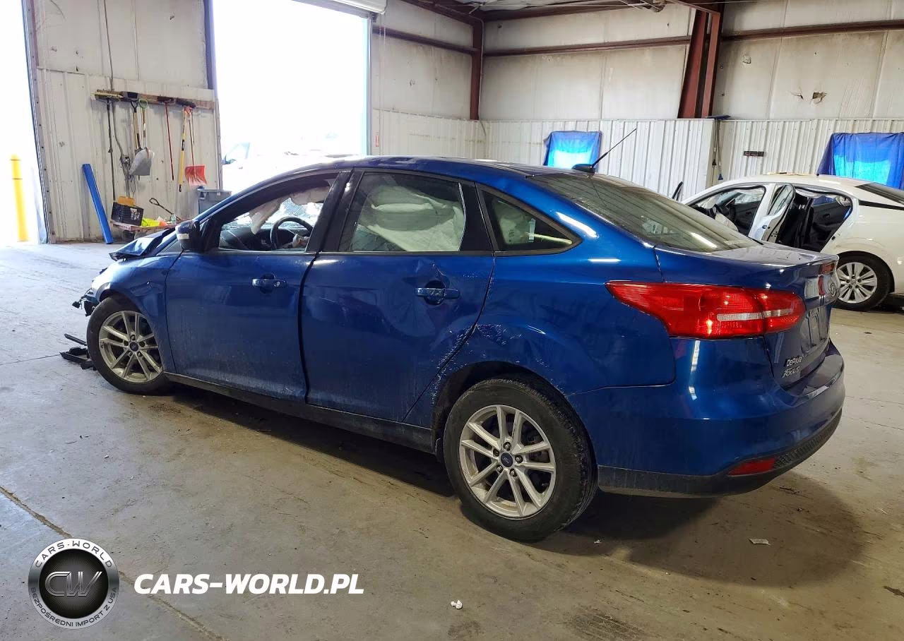 2018 Ford Focus Se VIN:1FADP3FE2JL239539 - 2