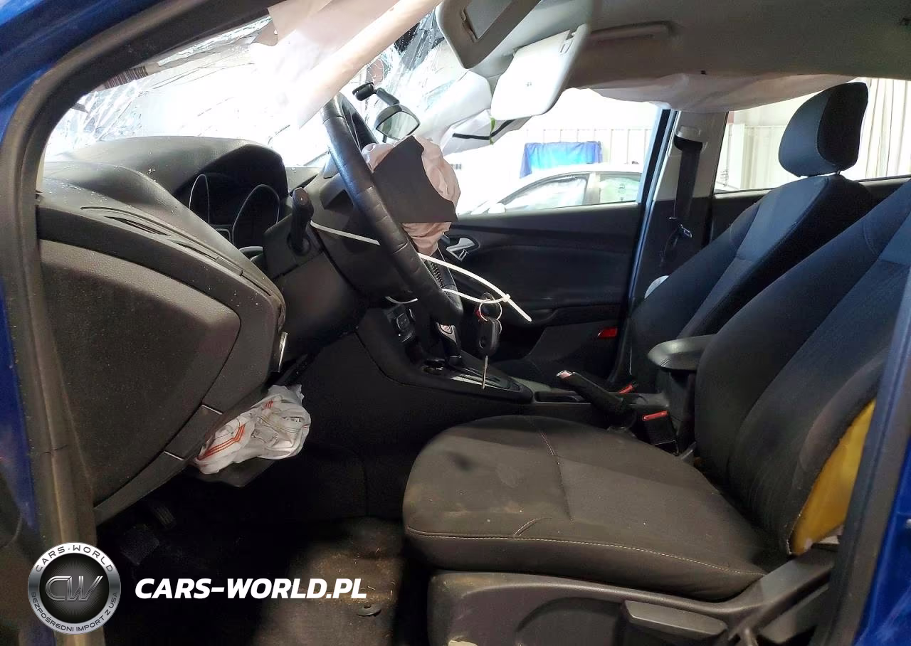 2018 Ford Focus Se VIN:1FADP3FE2JL239539 - 7