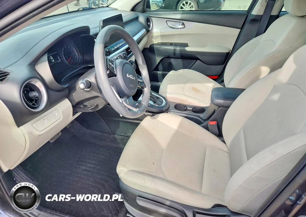 2022 Kia Forte Lxs VIN:3KPF24AD5NE481911 - 7