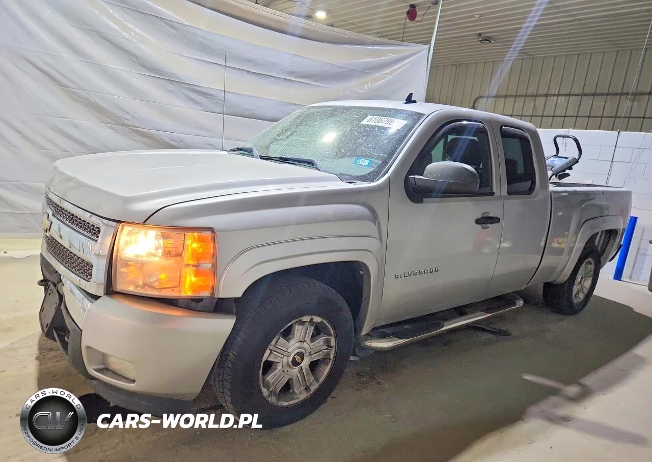 2010 Chevrolet Silverado K1500 Lt – zdjęcie 1 z 12
