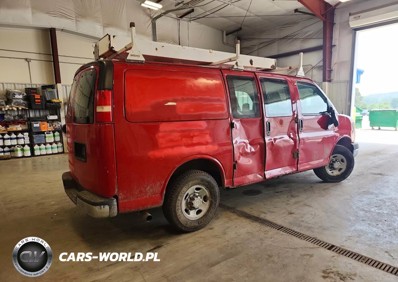 2008 Chevrolet Express G2500 VIN:1GCGG25C281120011 - 3