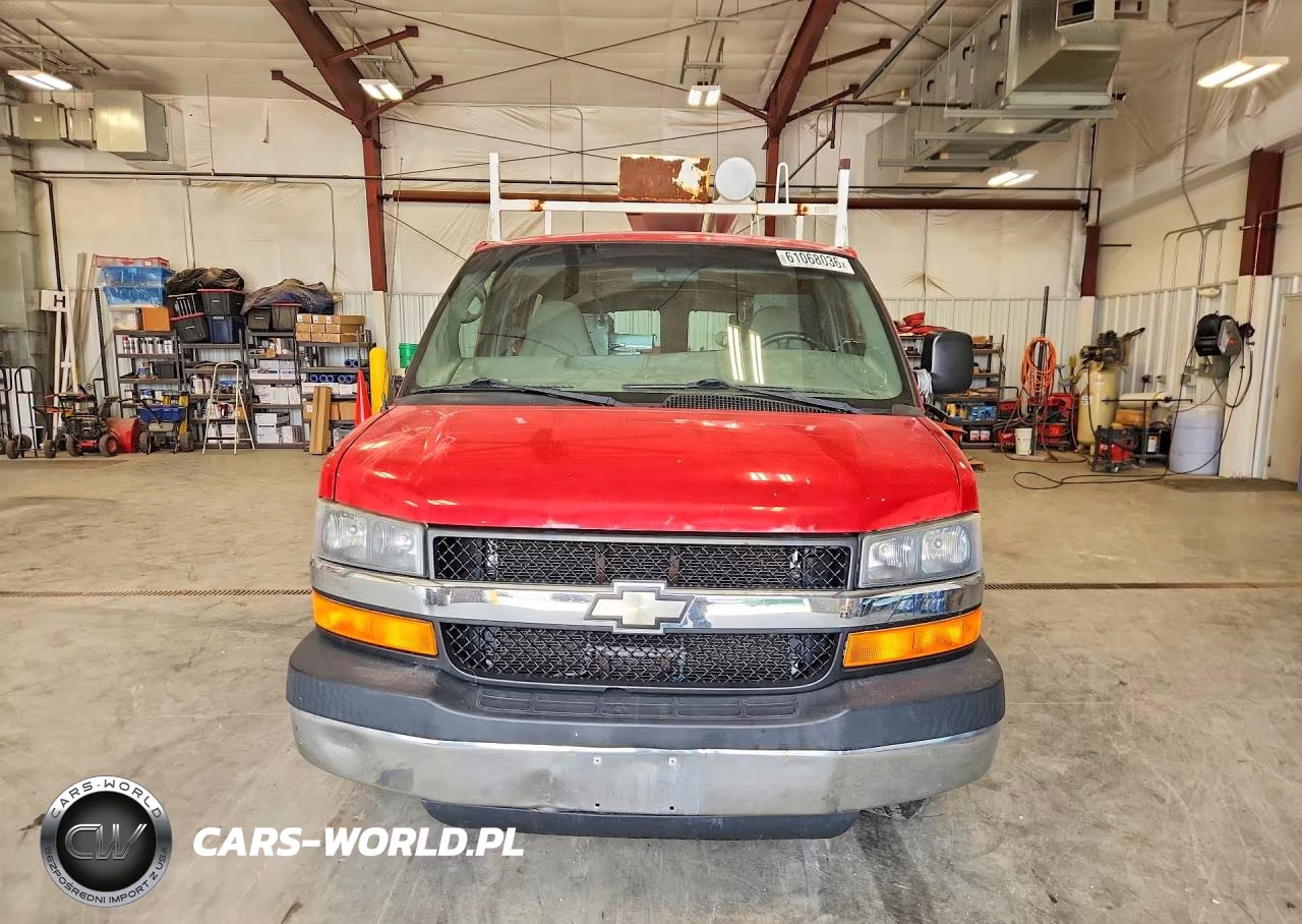 2008 Chevrolet Express G2500 VIN:1GCGG25C281120011 - 5