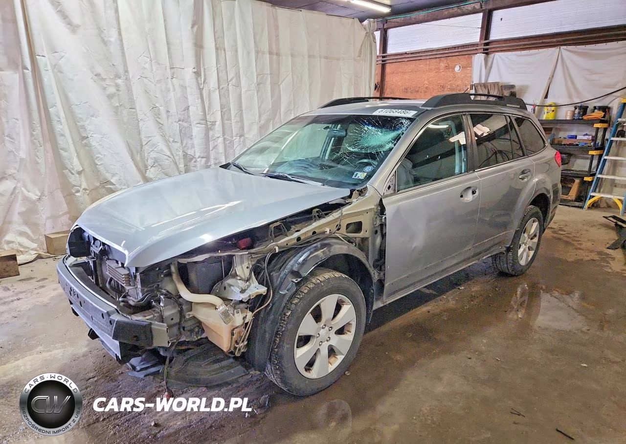 2010 Subaru Outback 2.5I Premium