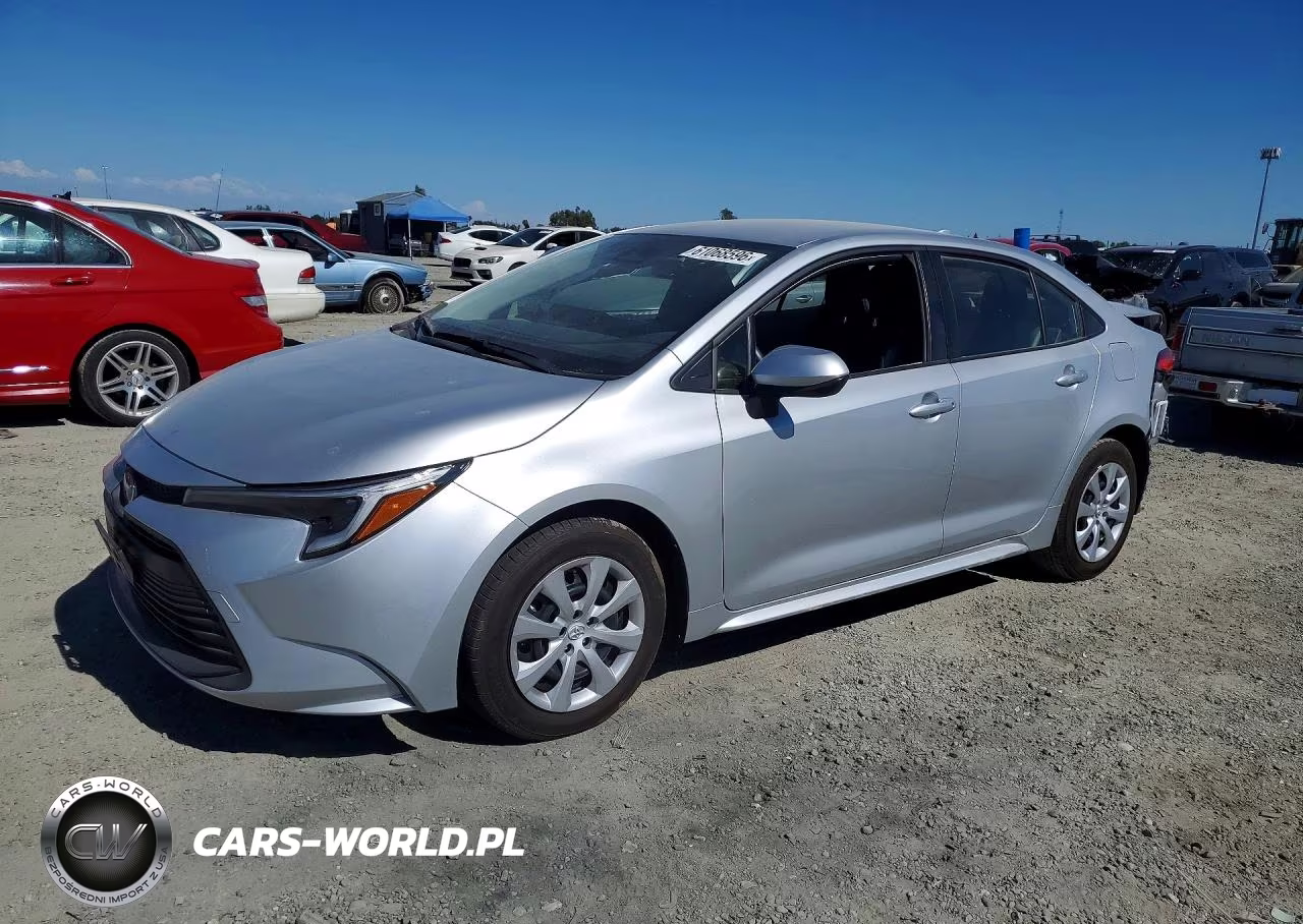 2026 Toyota Corolla Hybrid Le – zdjęcie 1 z 13