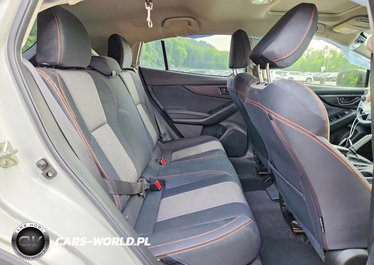 2021 Subaru Crosstrek Premium VIN:JF2GTAEC6M8307695 - 11