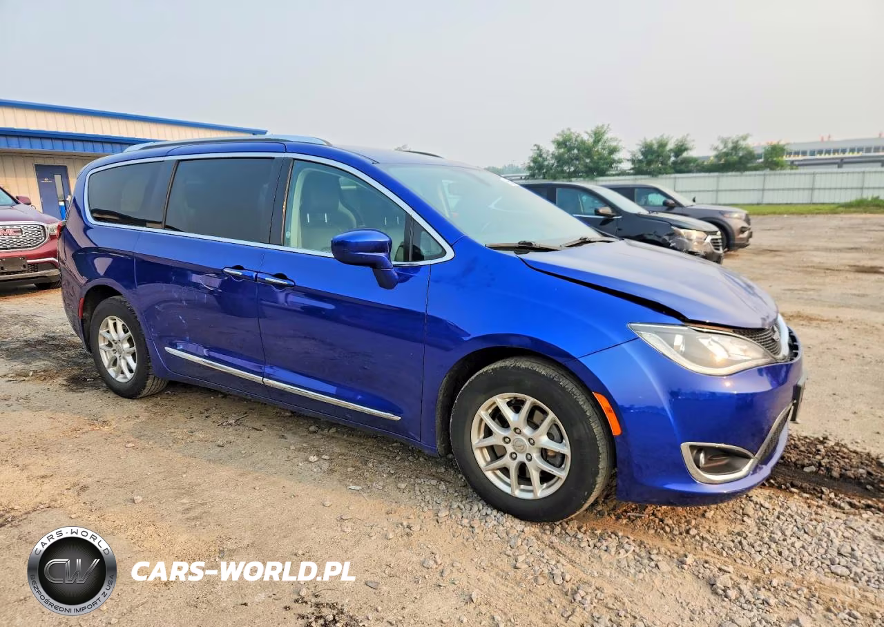 2020 Chrysler Pacifica Touring L VIN:2C4RC1BG6LR279303 - 4