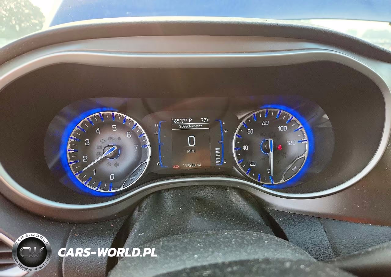2020 Chrysler Pacifica Touring L VIN:2C4RC1BG6LR279303 - 9