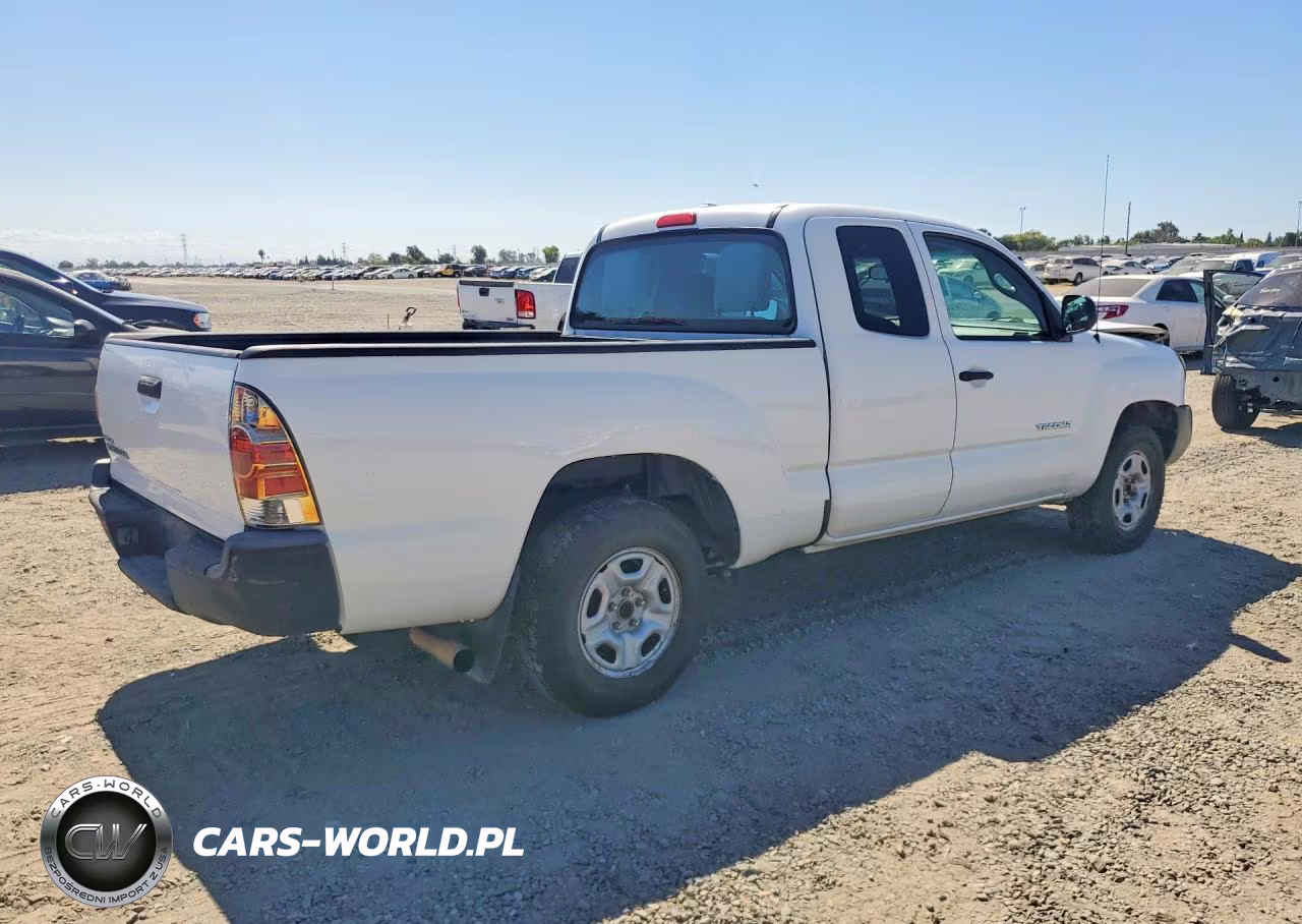 2010 Toyota Tacoma Access Cab VIN:5TETX4CN0AZ688493 - 3