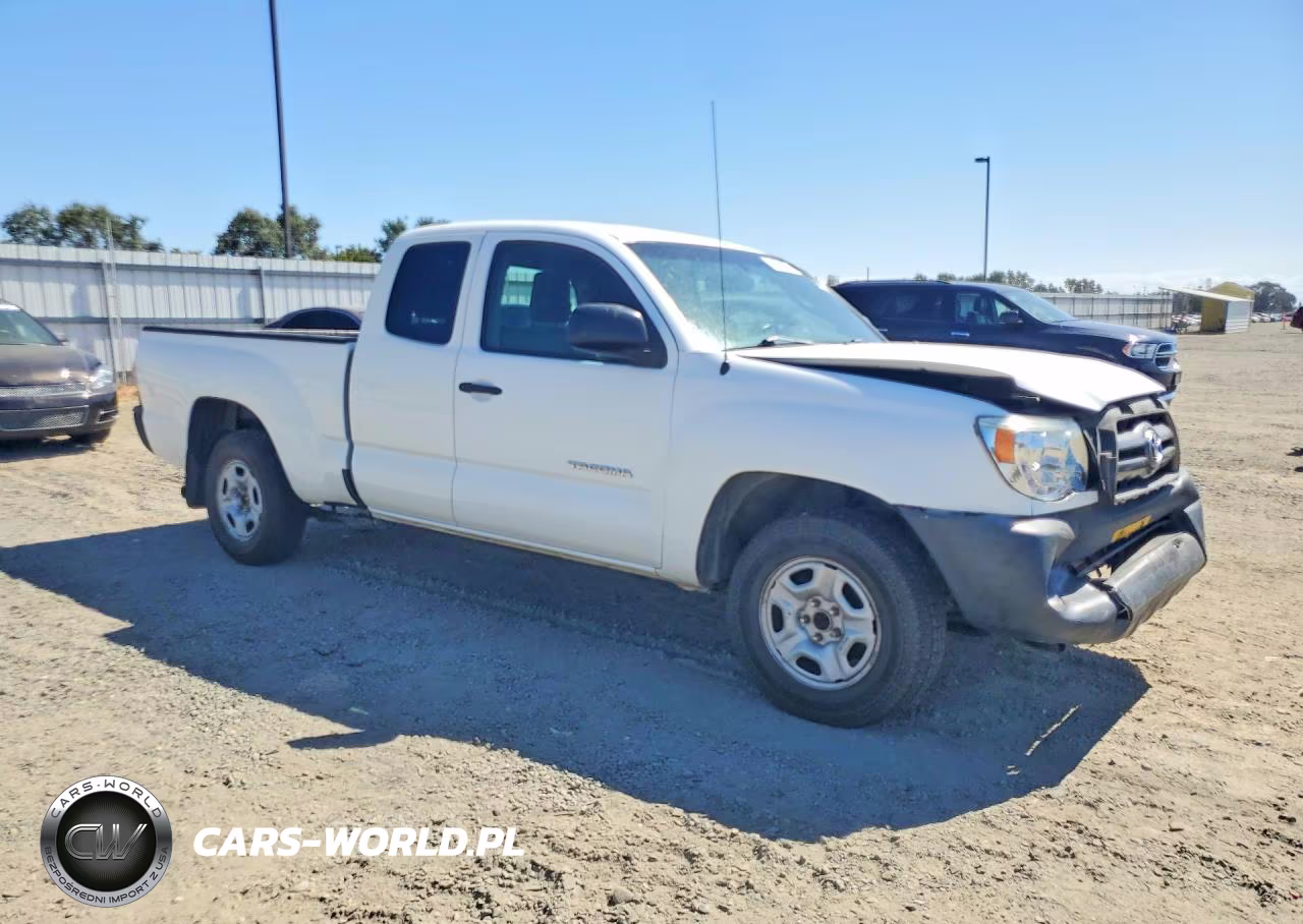 2010 Toyota Tacoma Access Cab VIN:5TETX4CN0AZ688493 - 4