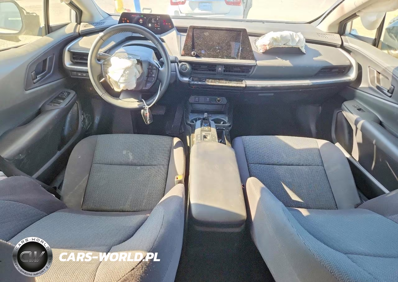2024 Toyota Prius Le VIN:JTDACAAU5R3035888 - 8