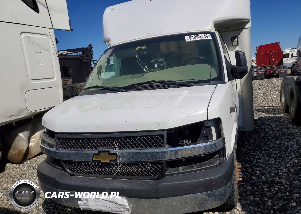 2021 Chevrolet Express G4500 VIN:1HA6GVC74MN001152 - 5