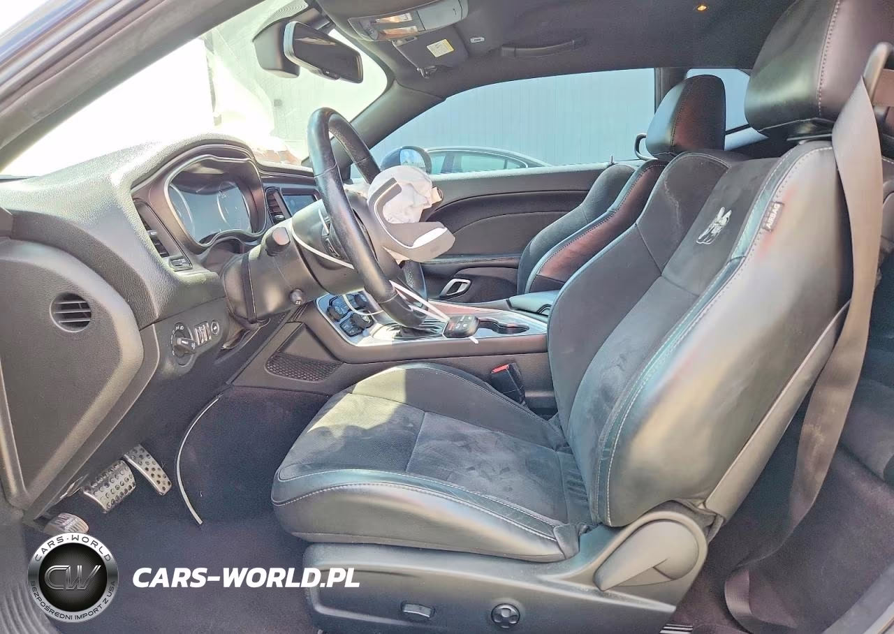 2019 Dodge Challenger R-T Scat Pack VIN:2C3CDZFJXKH530064 - 7