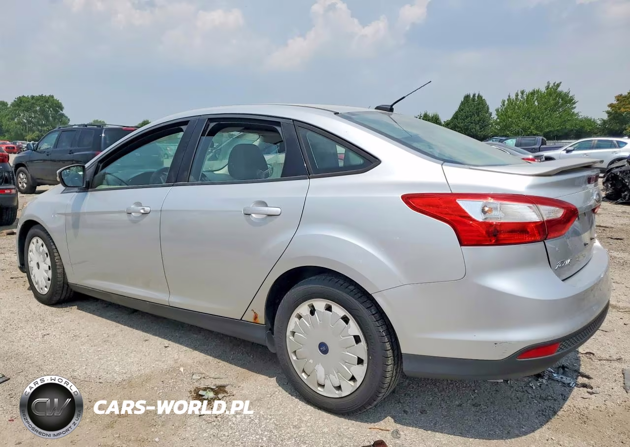 2013 Ford Focus Se VIN:1FADP3F20DL339990 - 2