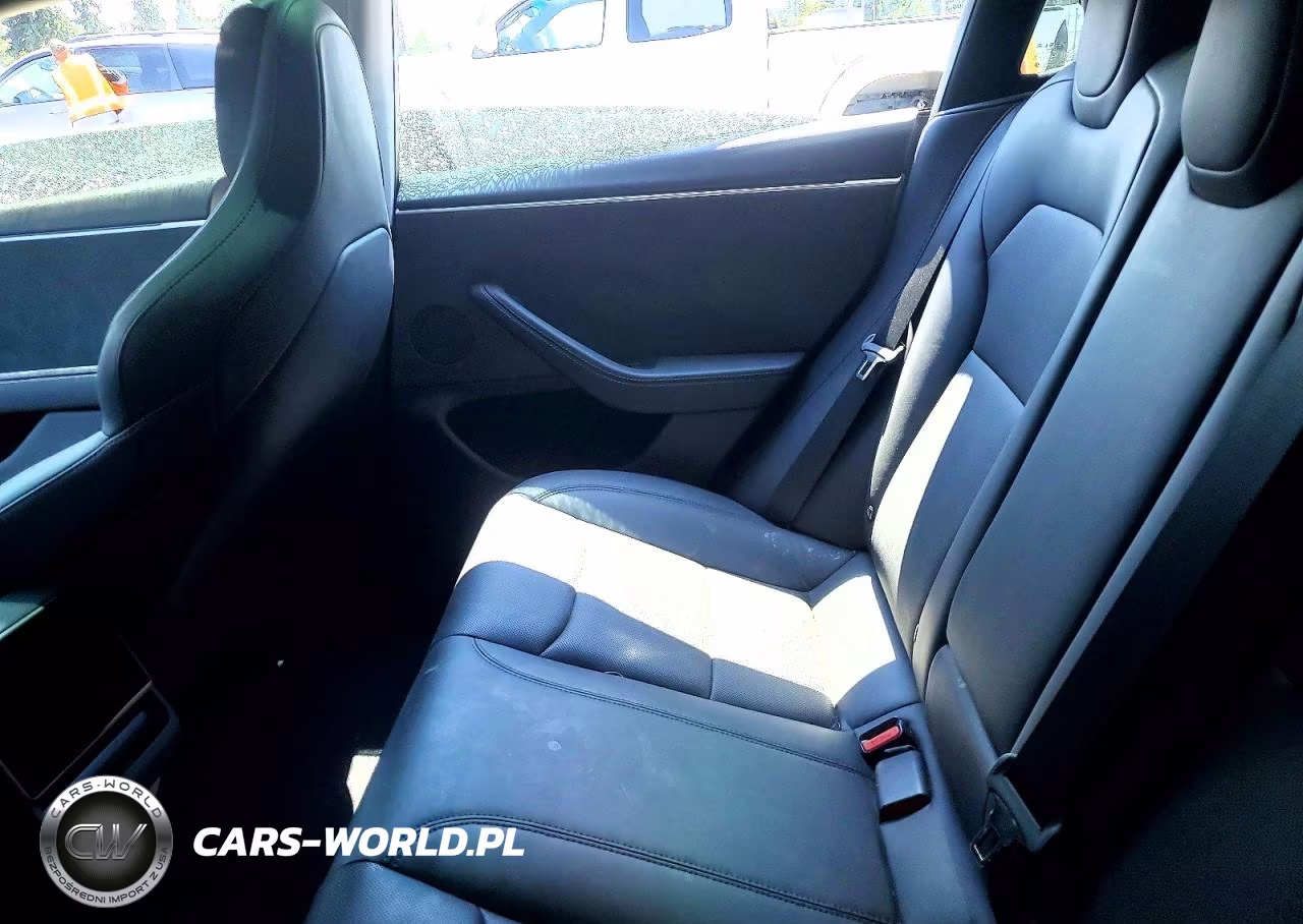 2024 Tesla Model 3 VIN:5YJ3E1ET0RF823615 - 10