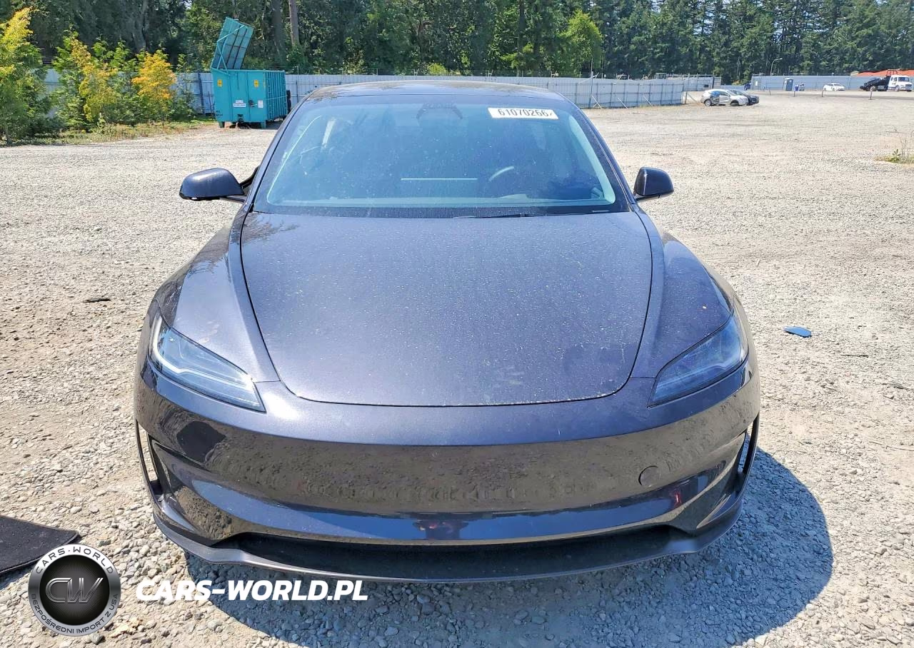 2024 Tesla Model 3 VIN:5YJ3E1ET0RF823615 - 5
