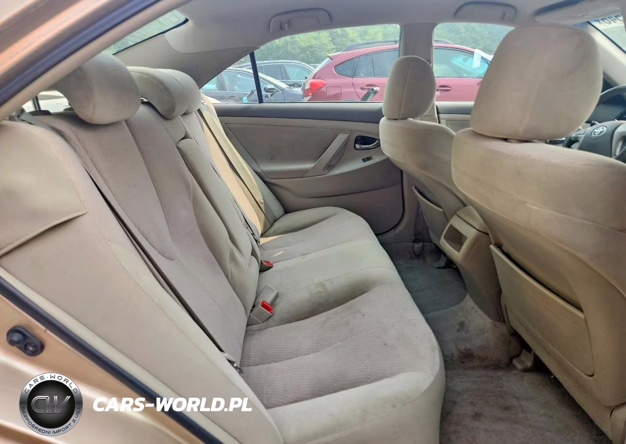 2010 Toyota Camry Le VIN:4T1BF3EK1AU089750 - 10