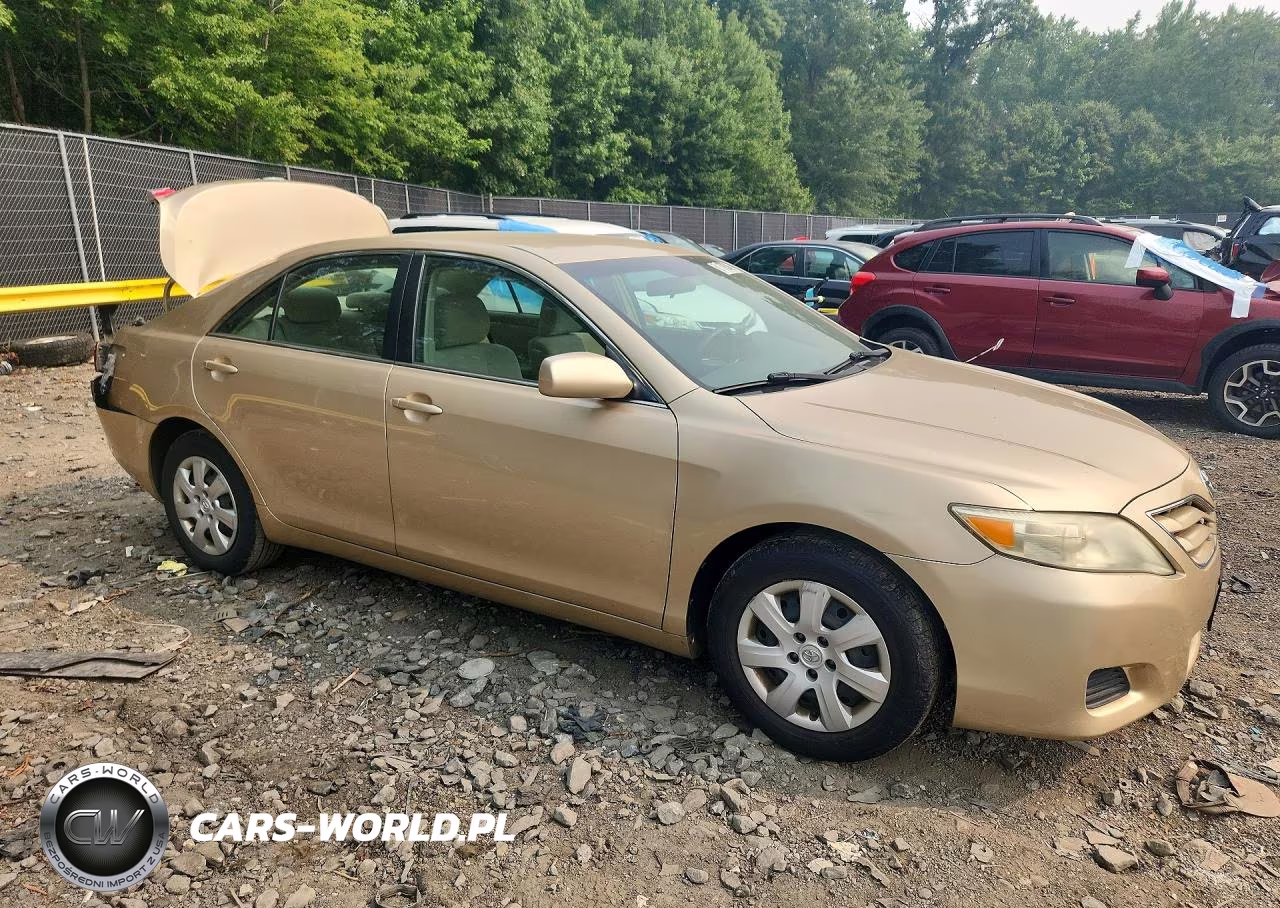 2010 Toyota Camry Le VIN:4T1BF3EK1AU089750 - 4
