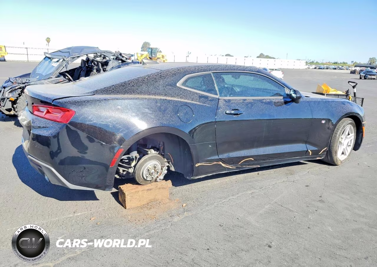 2016 Chevrolet Camaro Lt VIN:1G1FB1RS8G0180443 - 3