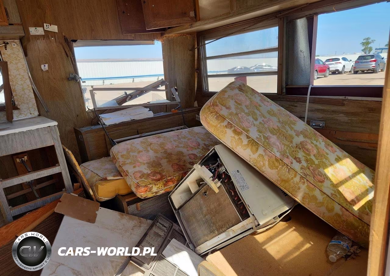1970 Camper VIN:288070 - 5