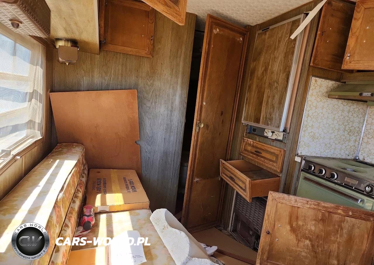1970 Camper VIN:288070 - 6