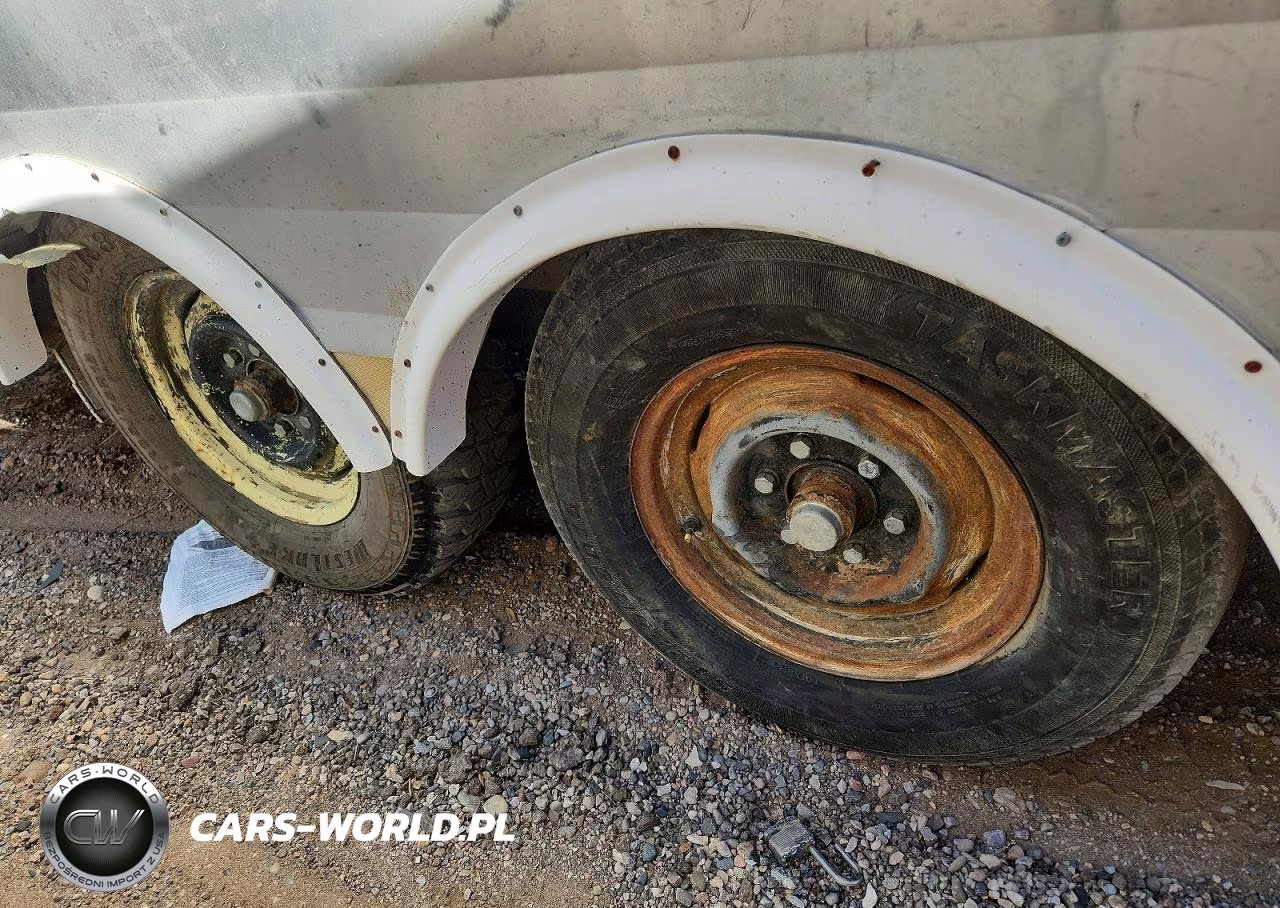 1970 Camper VIN:288070 - 7