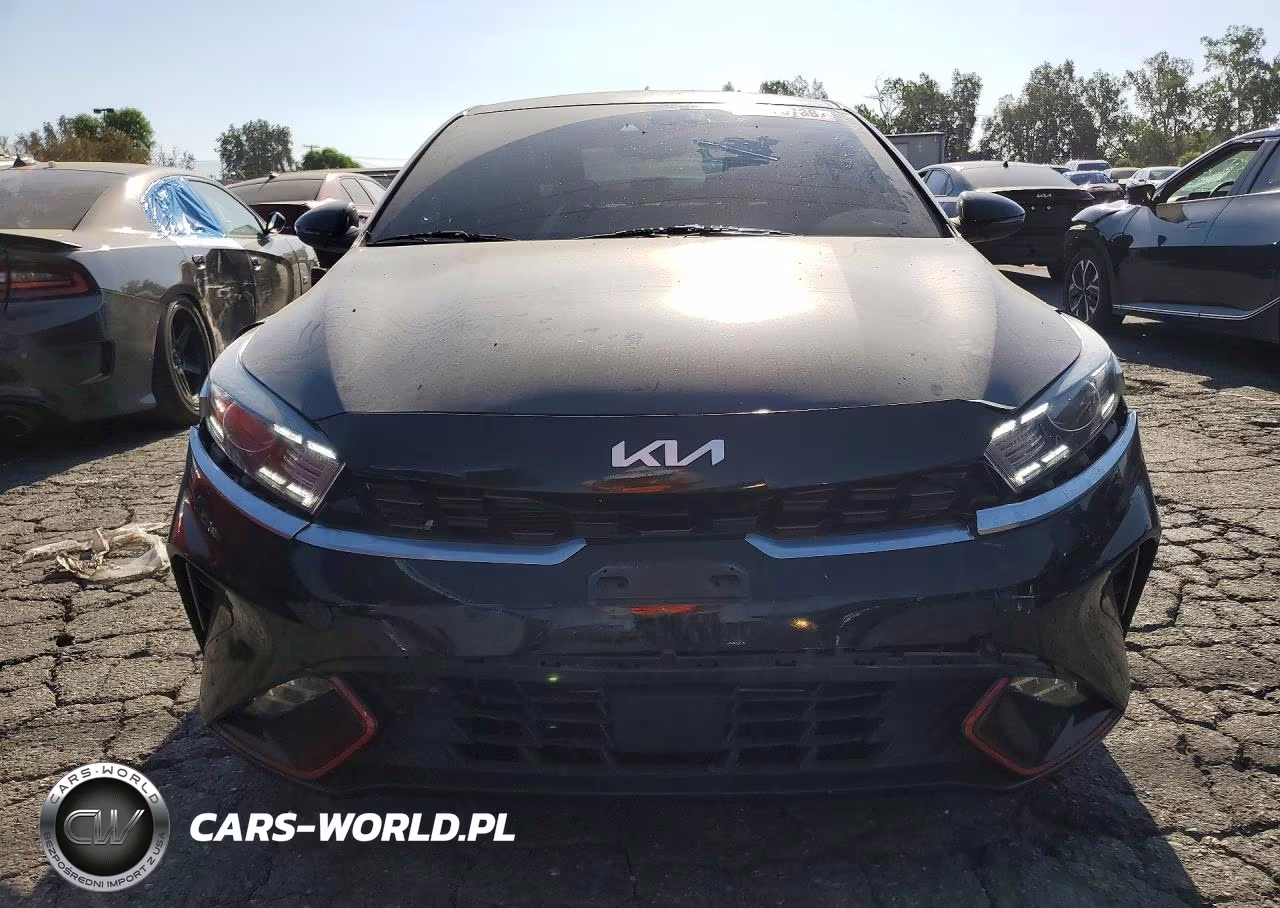 2022 Kia Forte Gt Line VIN:3KPF54ADXNE442139 - 5