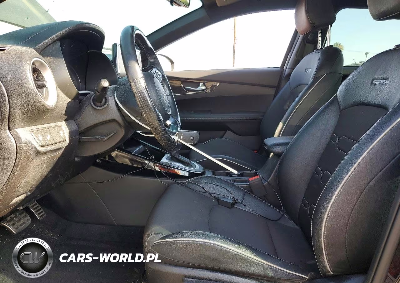 2022 Kia Forte Gt Line VIN:3KPF54ADXNE442139 - 7