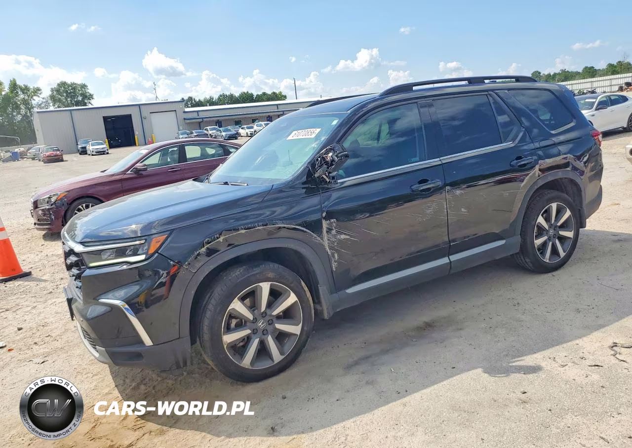 2025 Honda Pilot Touring – zdjęcie 1 z 13