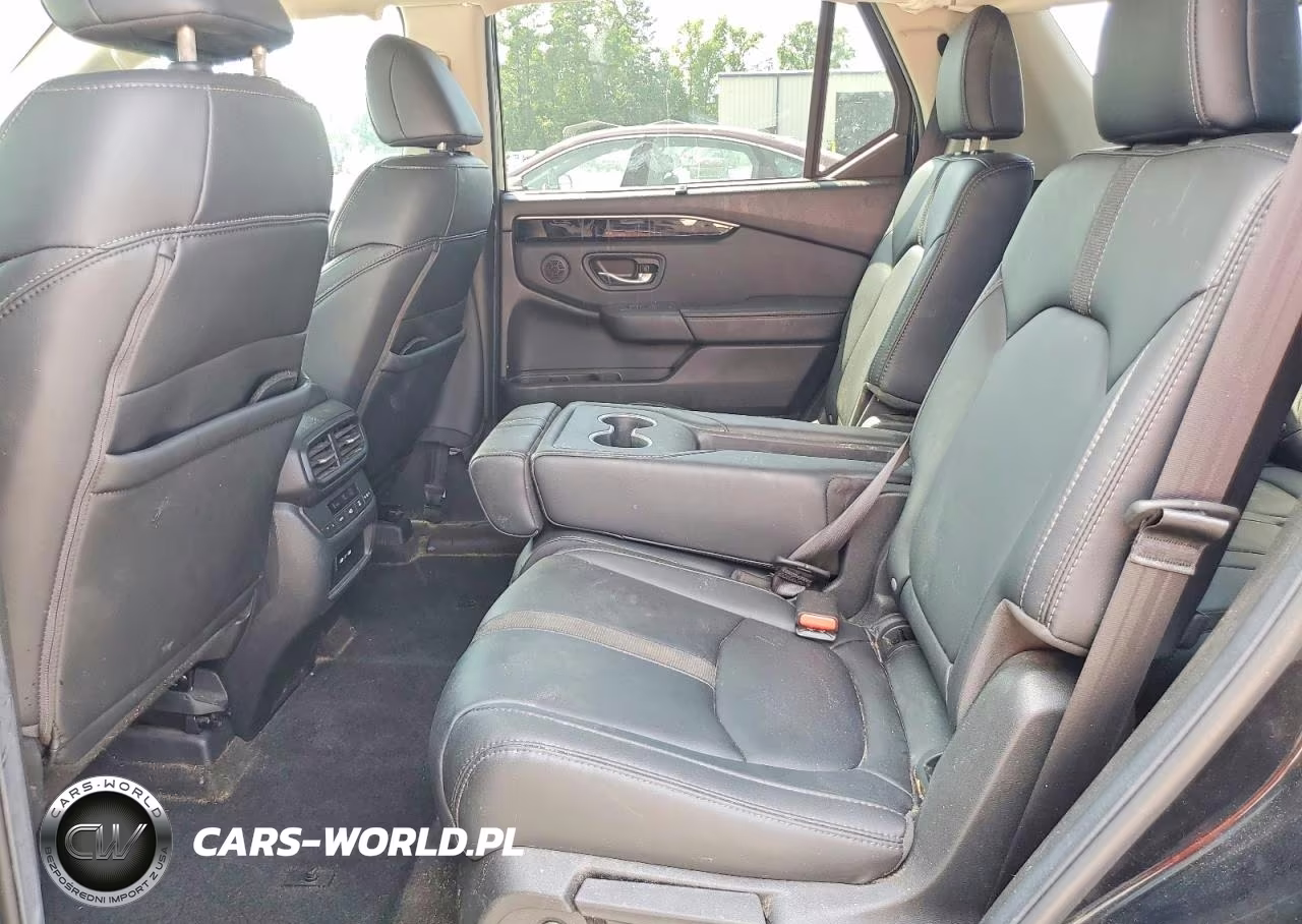 2025 Honda Pilot Touring VIN:5FNYG2H71SB041382 - 11