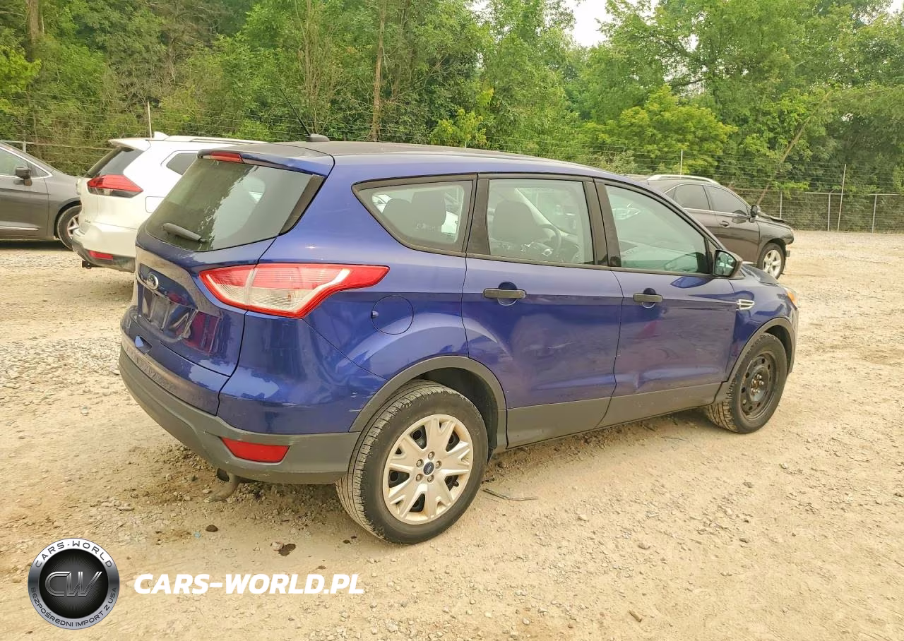 2014 Ford Escape S VIN:1FMCU0F70EUB13819 - 3