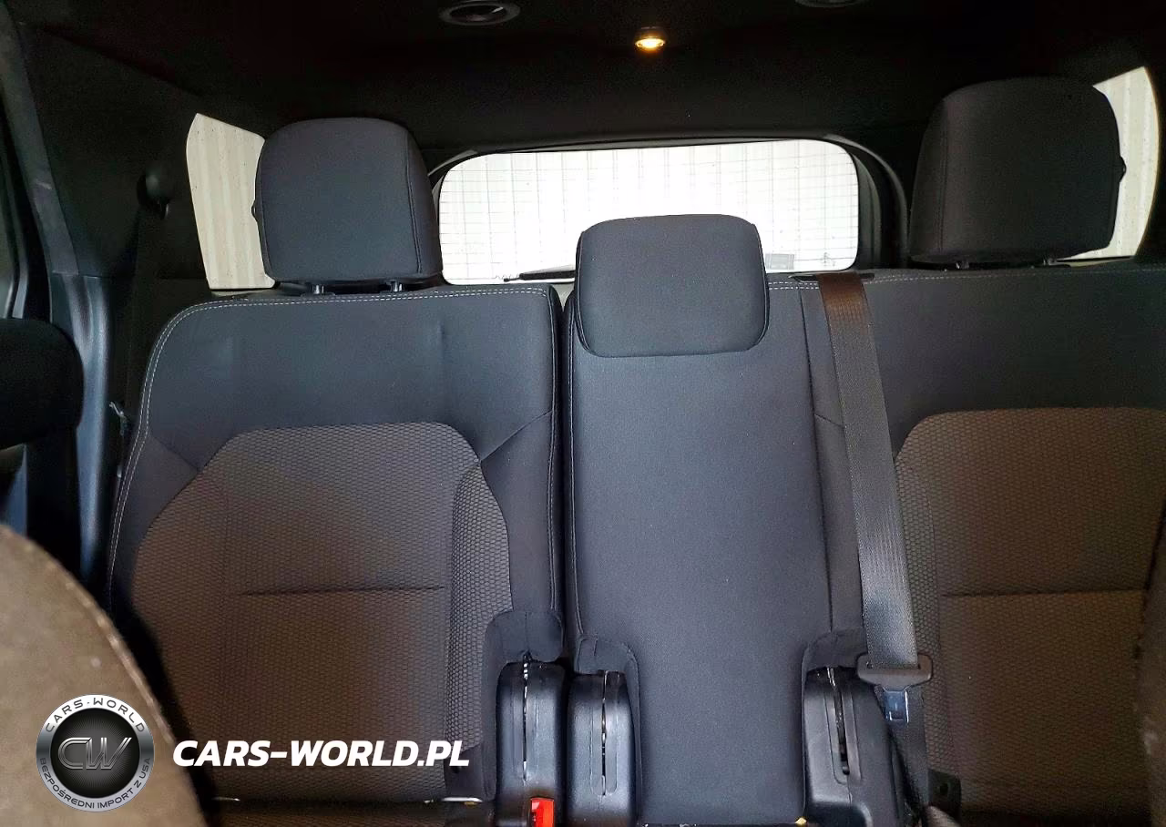 2019 Ford Explorer Xlt VIN:1FM5K7D8XKGB34660 - 10