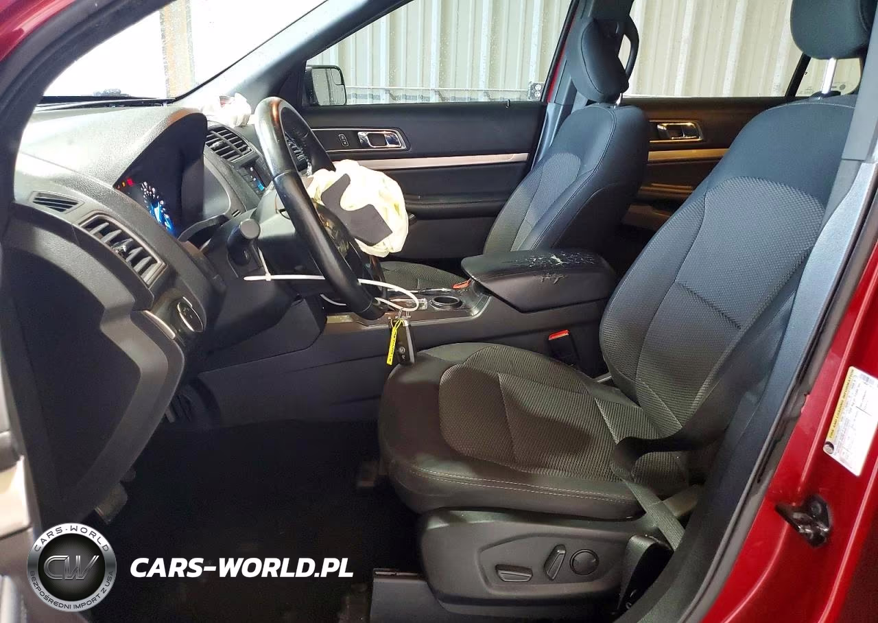 2019 Ford Explorer Xlt VIN:1FM5K7D8XKGB34660 - 7