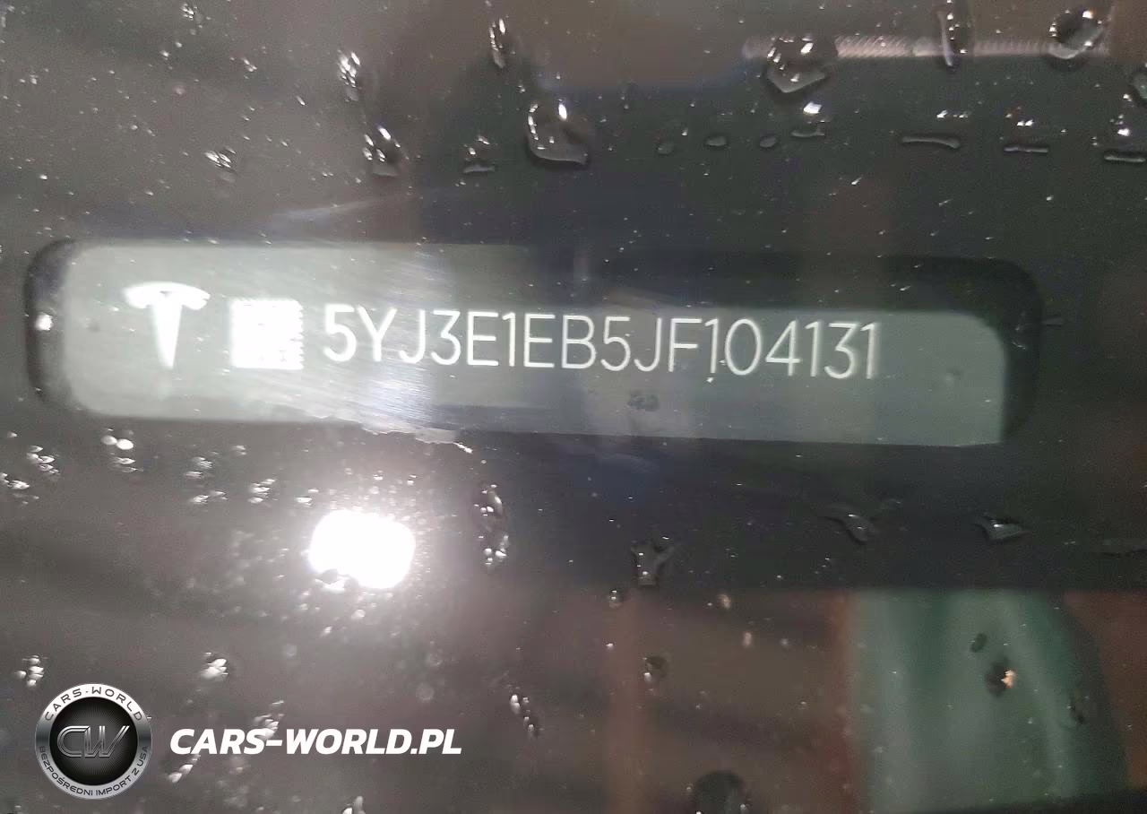 2018 Tesla Model 3 VIN:5YJ3E1EB5JF104131 - 12