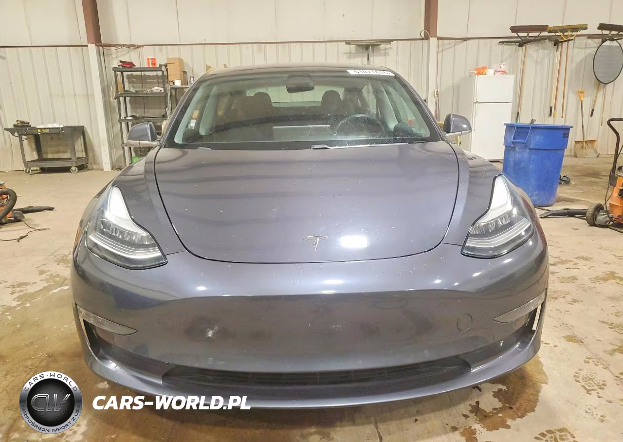 2018 Tesla Model 3 VIN:5YJ3E1EB5JF104131 - 5