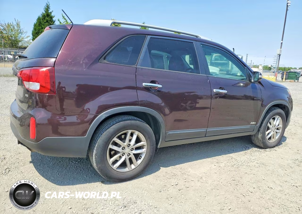 2015 Kia Sorento Lx VIN:5XYKTDA76FG605307 - 3