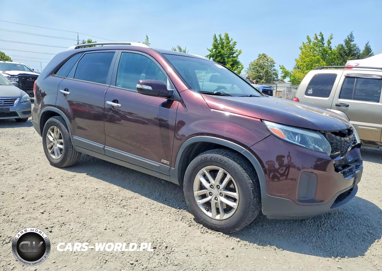 2015 Kia Sorento Lx VIN:5XYKTDA76FG605307 - 4