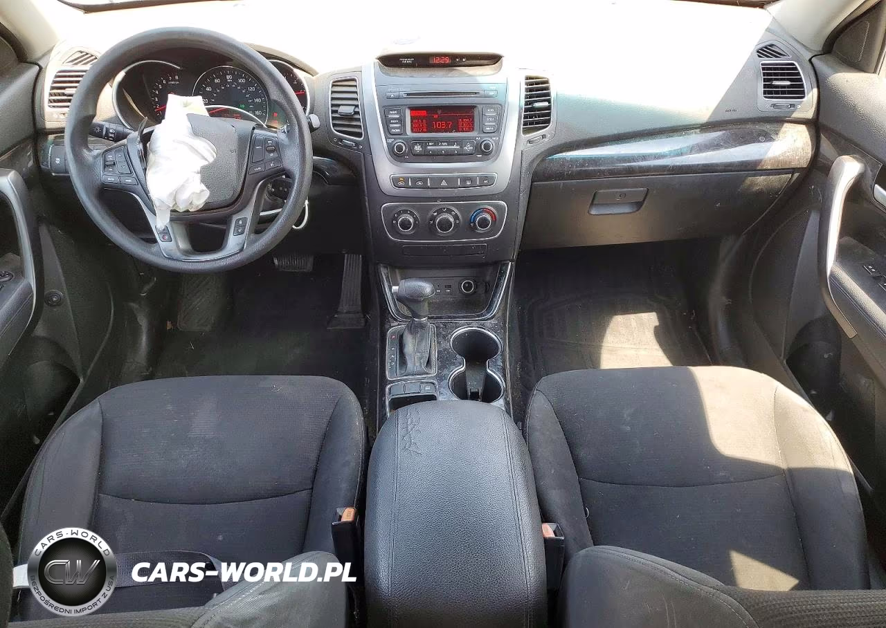2015 Kia Sorento Lx VIN:5XYKTDA76FG605307 - 8