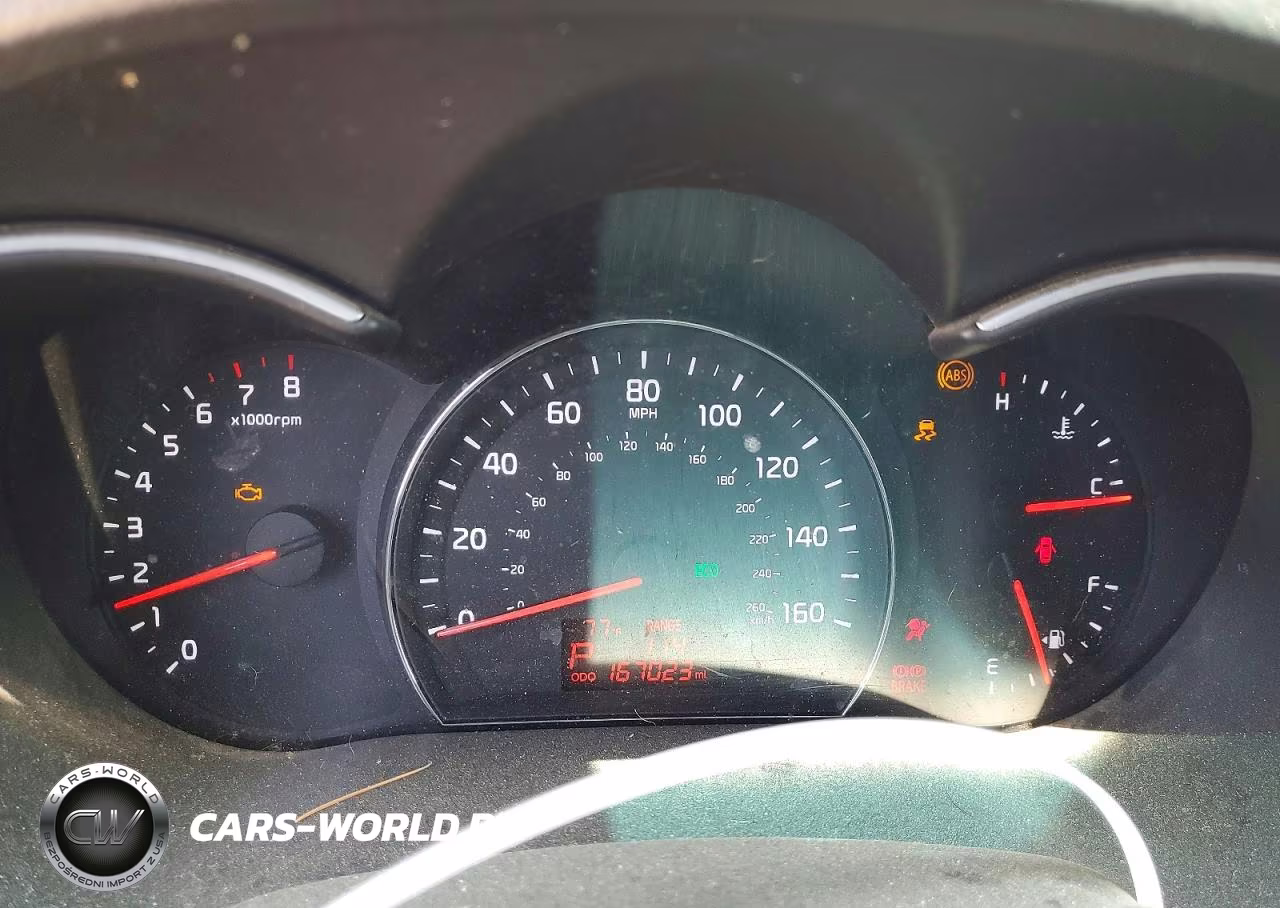 2015 Kia Sorento Lx VIN:5XYKTDA76FG605307 - 9